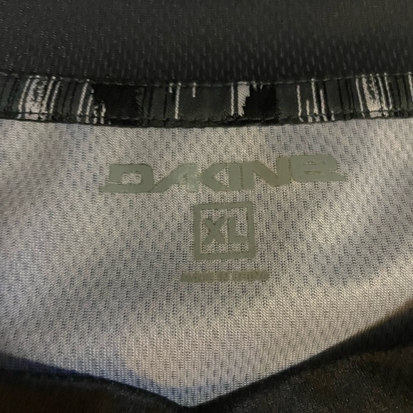 Dakine mountain bike jersey - Picture 3 of 5